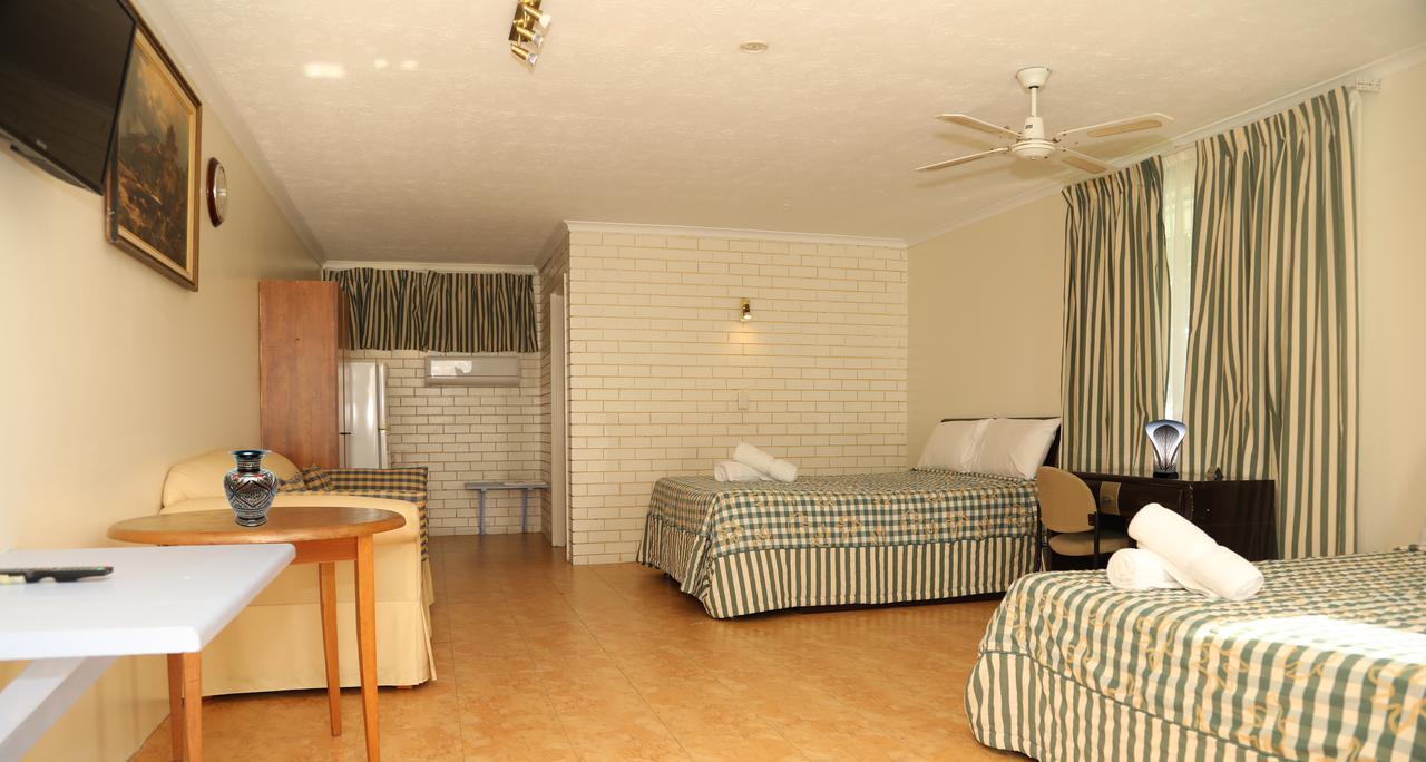 Queenslander Motel Χρυσή Ακτή Εξωτερικό φωτογραφία